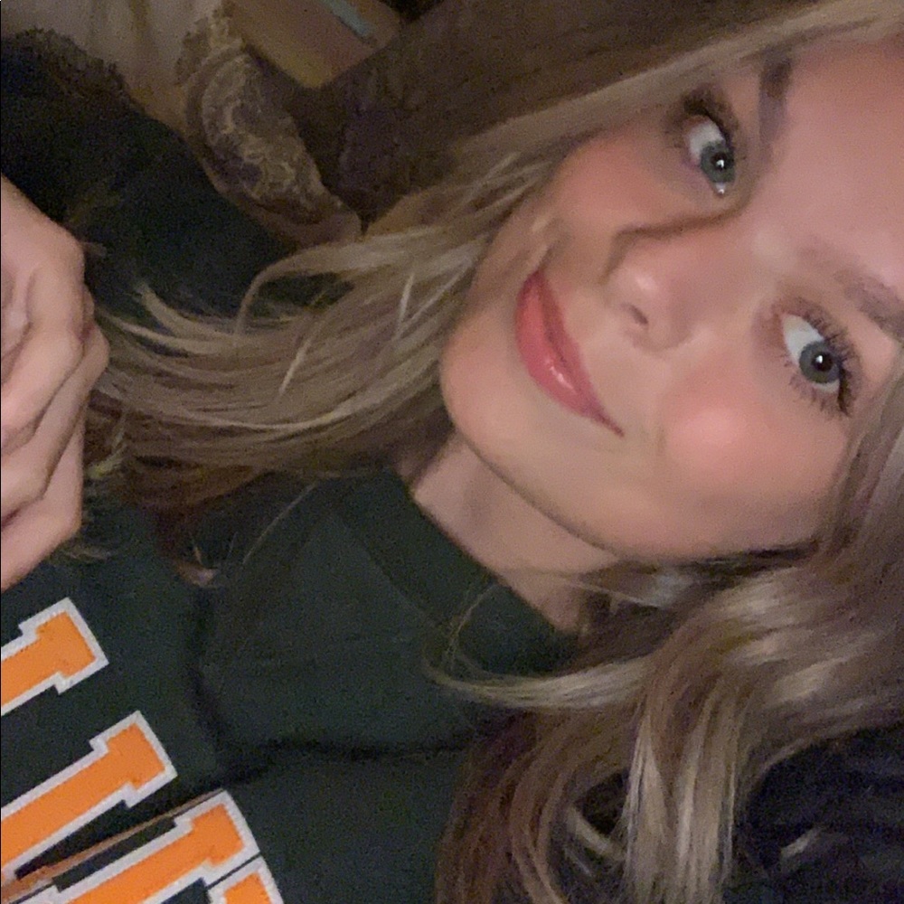 Meet your Posher, Kennedy